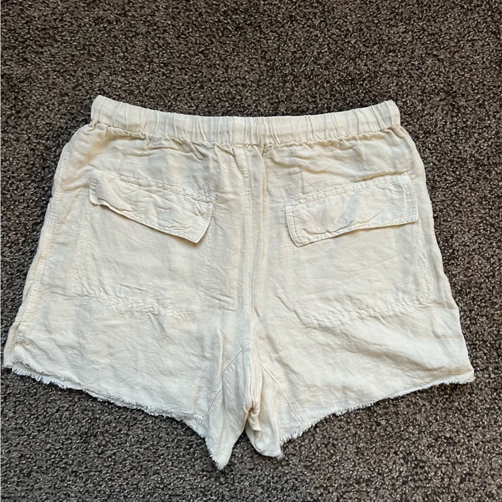 Free People - Tomboy Linen Shorts - Picture 5 of 8